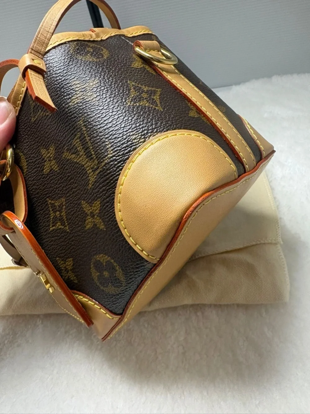 Louis Vuitton Monogram Noe Mini Bag - Picture 11 of 11
